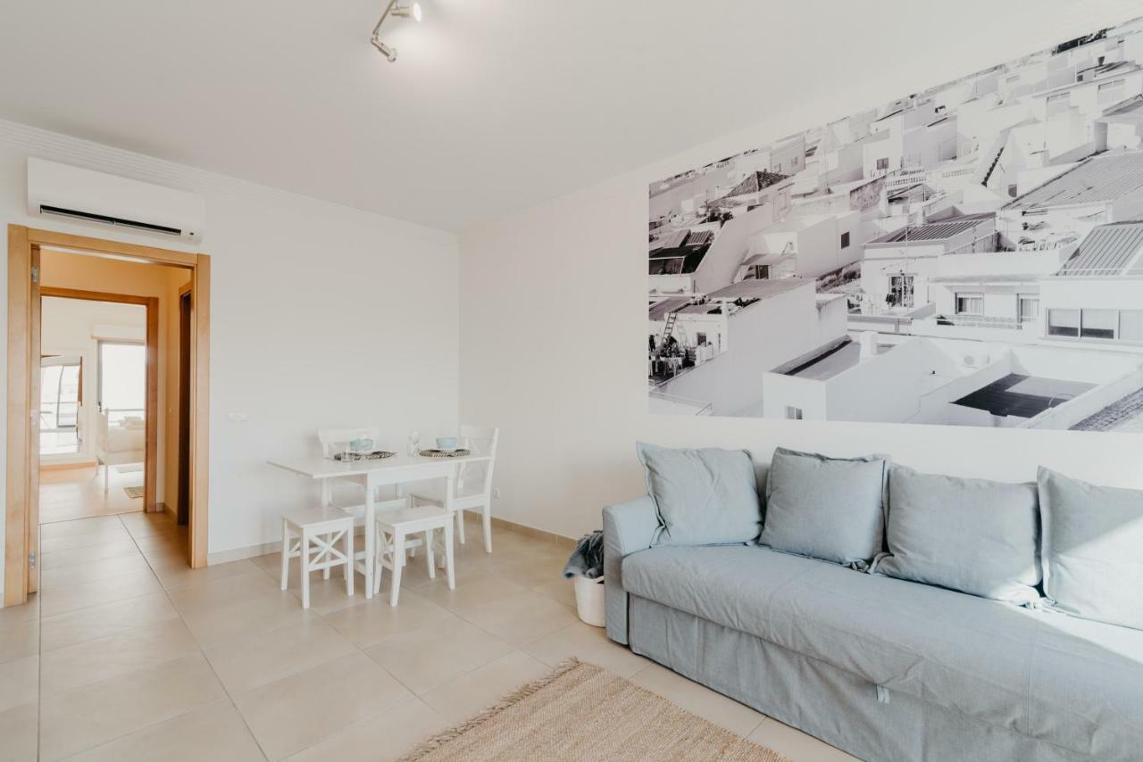 Casa Da Avenida Apartment โอลเญา ภายนอก รูปภาพ