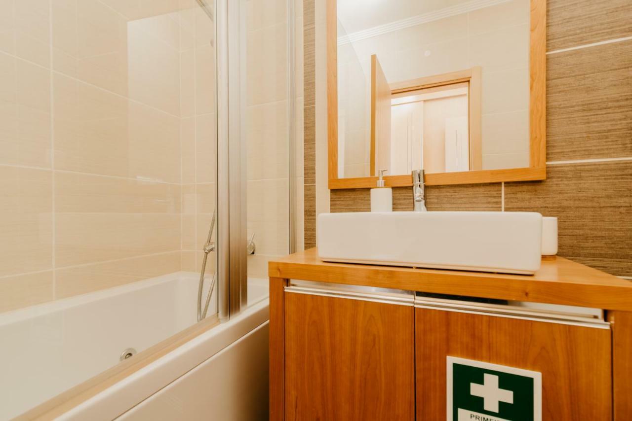 Casa Da Avenida Apartment โอลเญา ภายนอก รูปภาพ